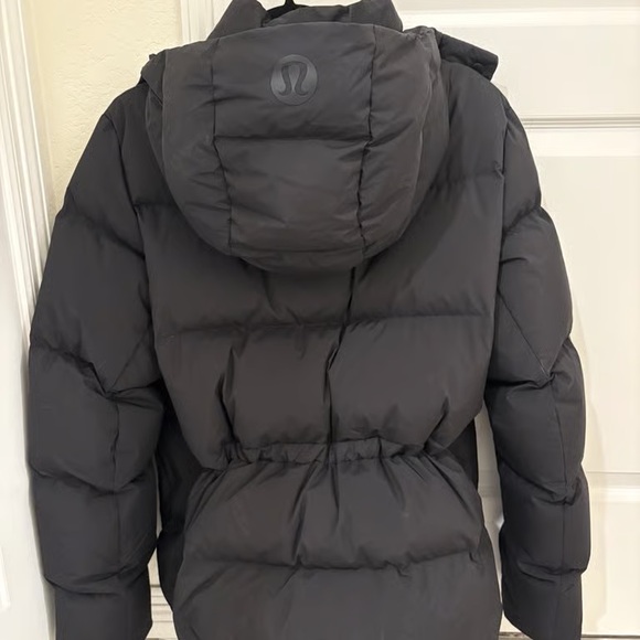 Lululemon Black Wunder Puff Jacket - Picture 2 of 5
